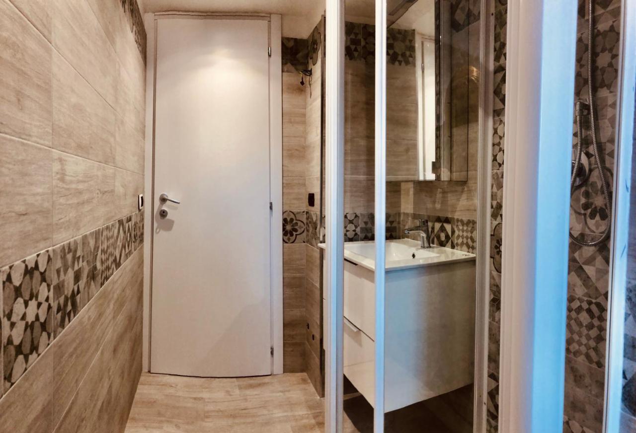 Heart Of Rome Vatican Deluxe New Apartment 1Gb Wifi מראה חיצוני תמונה